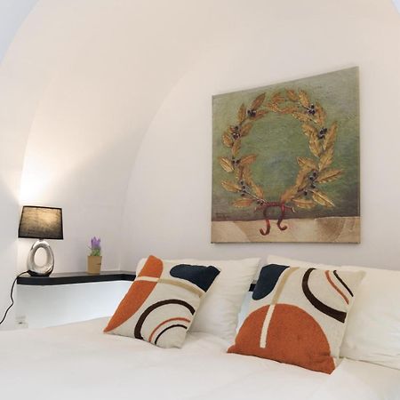 Aiolos Luxury Apartment Under Acropolis In Plaka アテネ エクステリア 写真