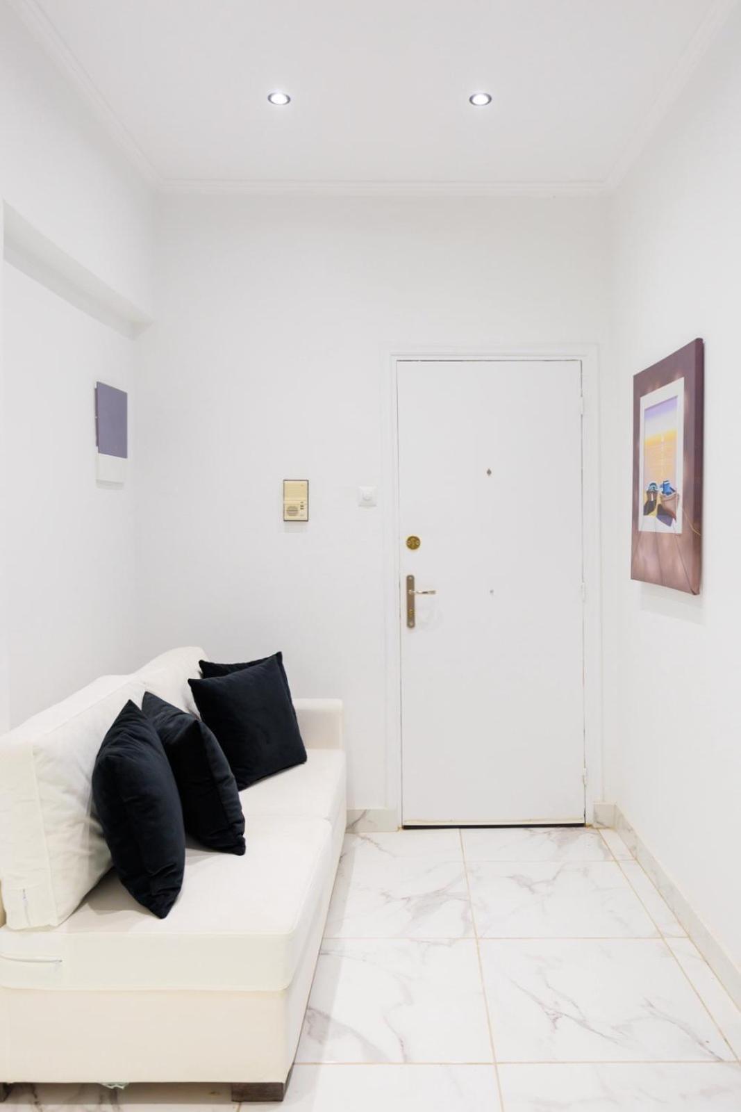 Aiolos Luxury Apartment Under Acropolis In Plaka アテネ エクステリア 写真